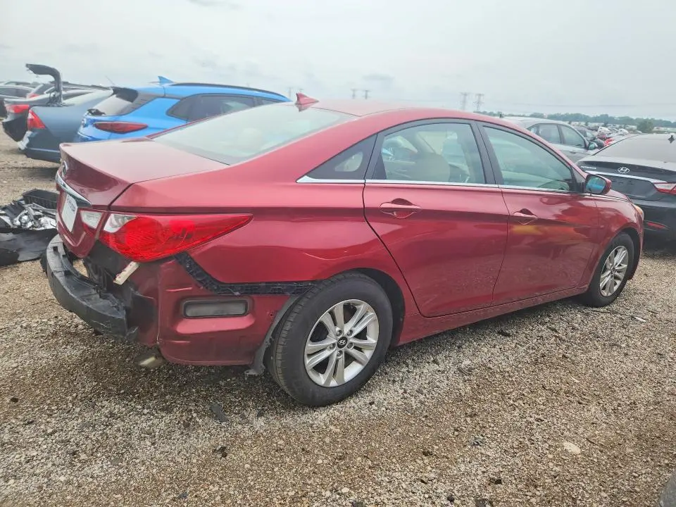 2013 HYUNDAI SONATA GLS  