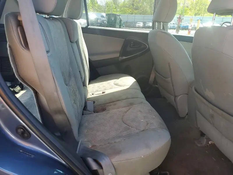 2012 TOYOTA RAV4 BASE  
