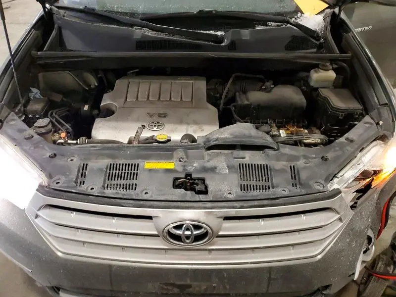 2012 TOYOTA HIGHLANDER LIMITED  