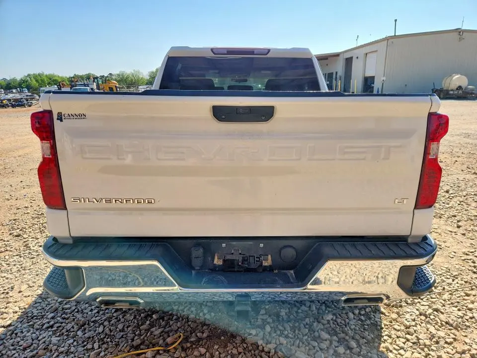 2021 CHEVROLET SILVERADO K1500 LT  