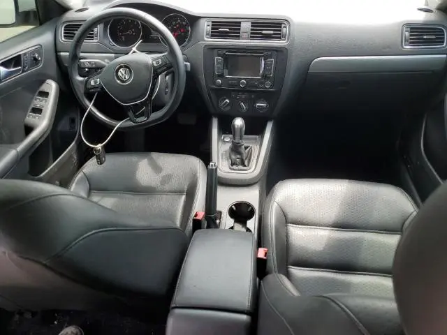 2015 VOLKSWAGEN JETTA SE  