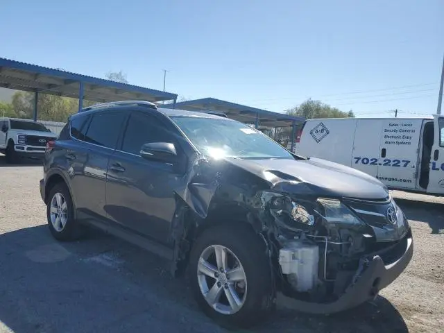 2013 TOYOTA RAV4 XLE  