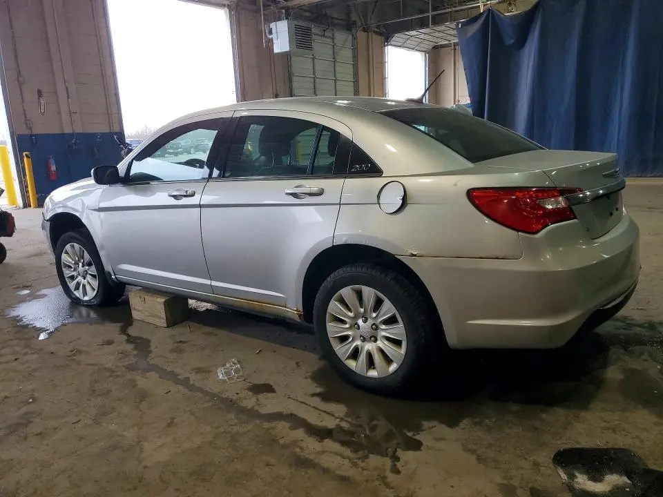 2012 CHRYSLER 200 LX  
