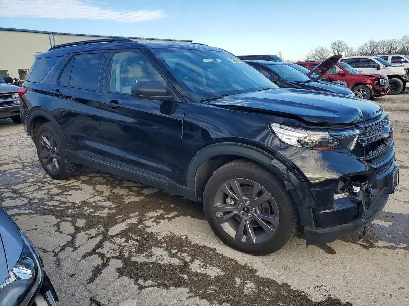 2021 FORD EXPLORER XLT  