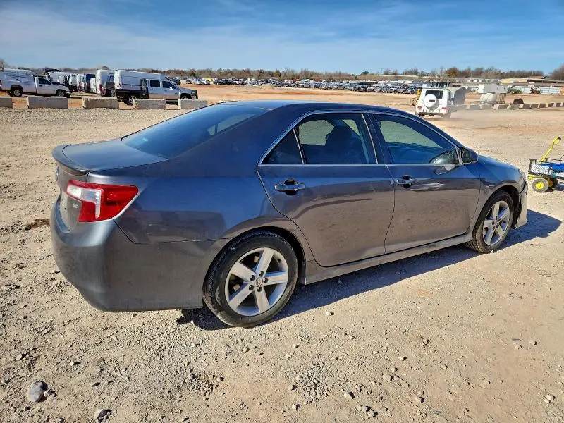 2014 TOYOTA CAMRY L  