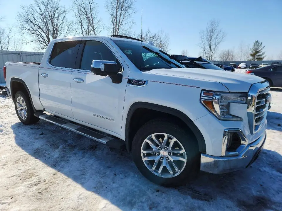 2021 GMC SIERRA K1500 SLT  
