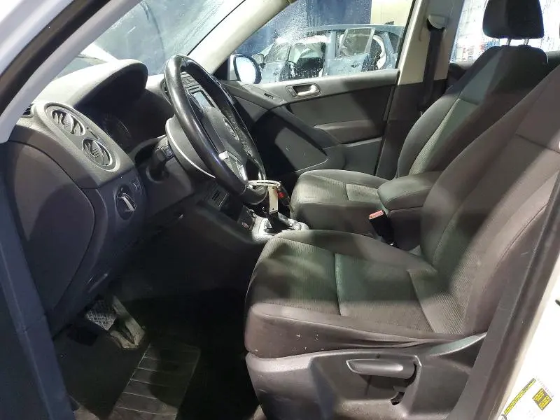2017 VOLKSWAGEN TIGUAN S  