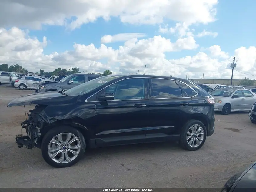 2022 FORD EDGE TITANIUM