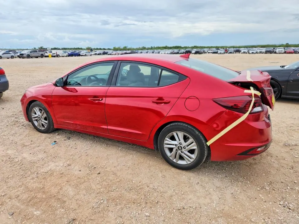 2020 HYUNDAI ELANTRA SEL  