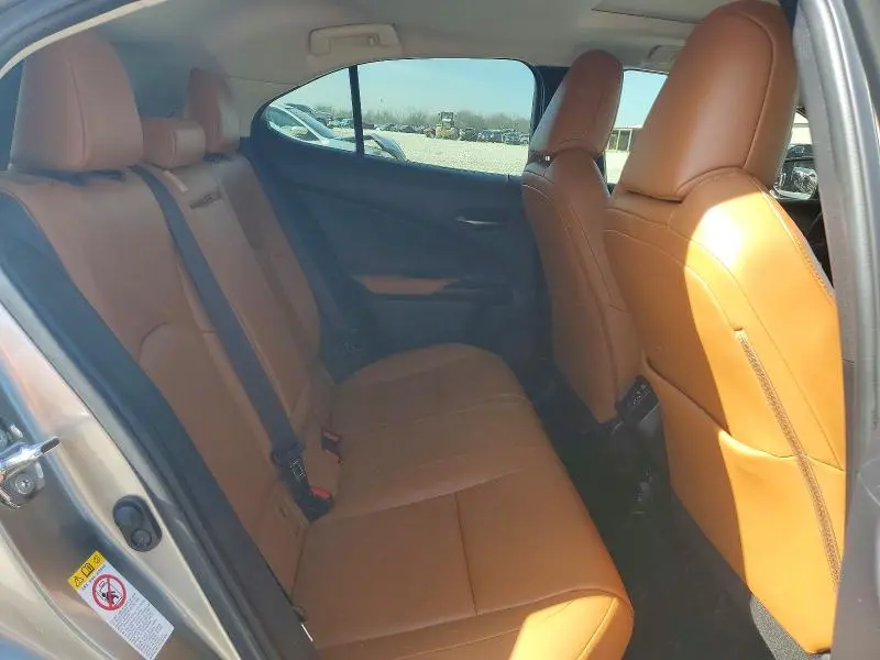 2019 LEXUS UX 250H BASE  
