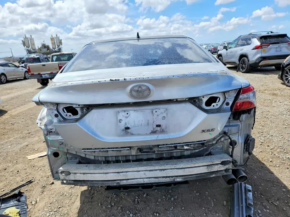 2019 TOYOTA CAMRY XSE V6  