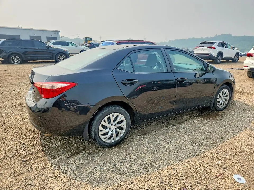 2019 TOYOTA COROLLA LE  