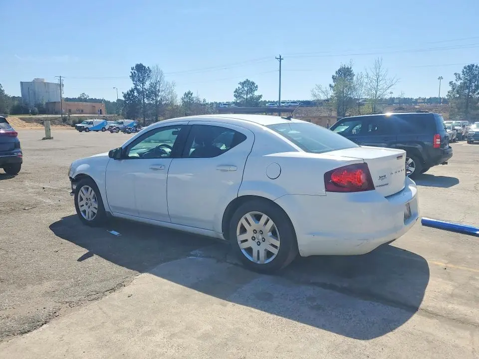 2014 DODGE AVENGER SE  