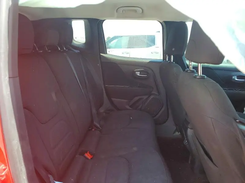2019 JEEP RENEGADE LATITUDE  