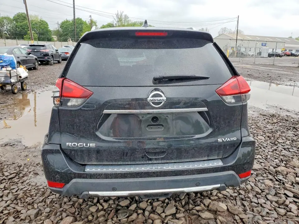 2020 NISSAN ROGUE SV  