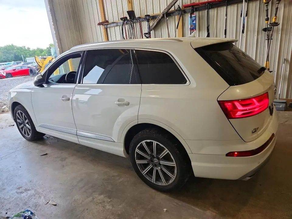 2017 AUDI Q7 PRESTIGE  