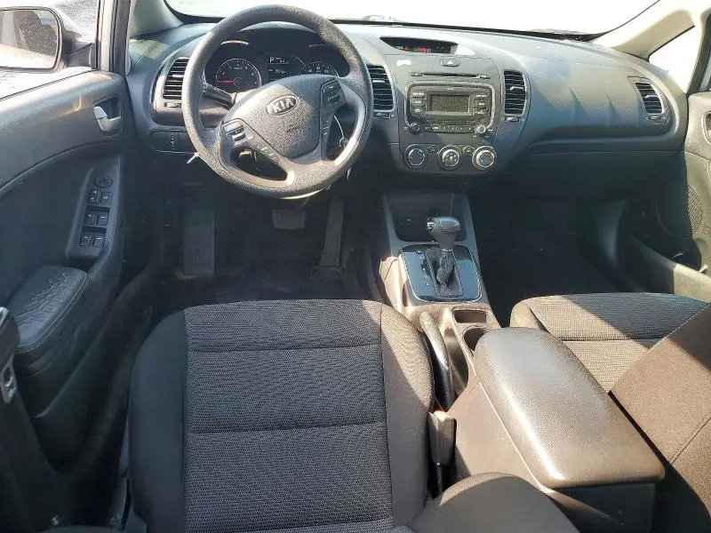 2017 KIA FORTE LX  