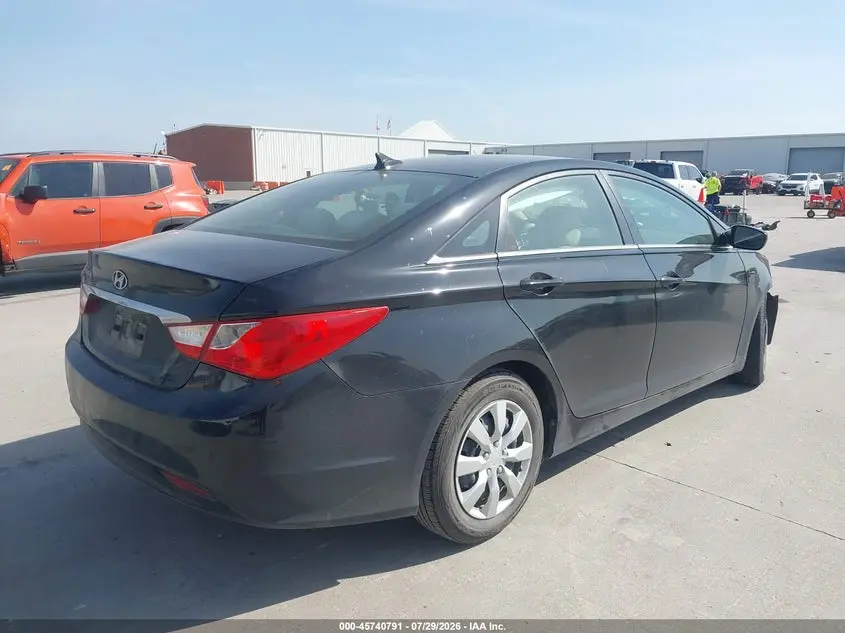 2011 HYUNDAI SONATA GLS