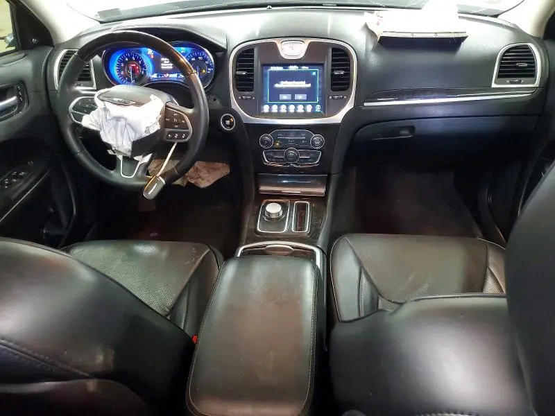 2017 CHRYSLER 300C LUXURY  