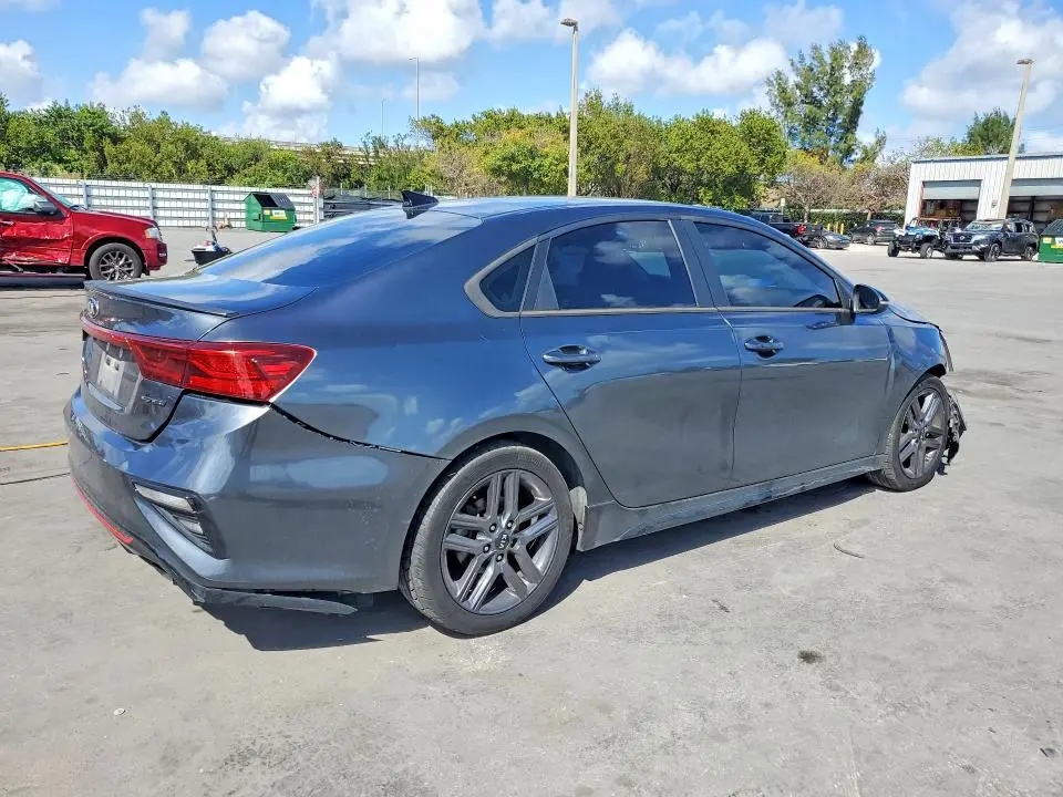 2020 KIA FORTE GT LINE  