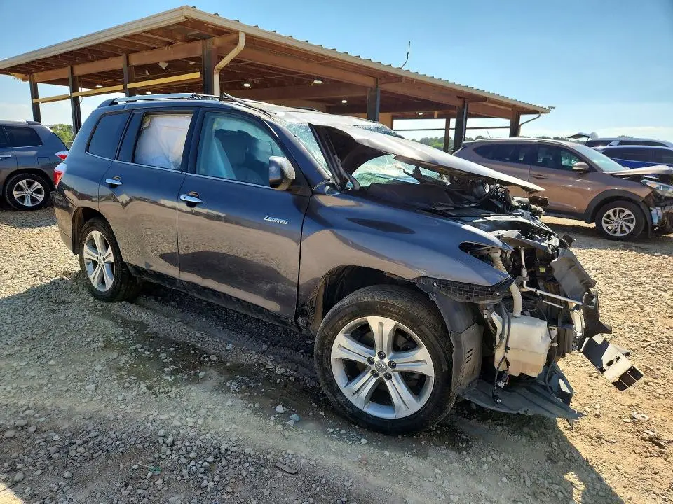 2013 TOYOTA HIGHLANDER LIMITED  