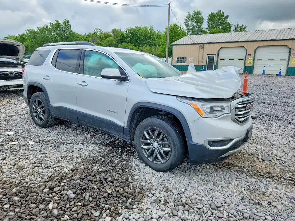 2018 GMC ACADIA SLT-1  