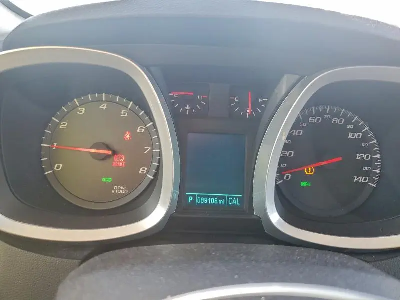 2015 CHEVROLET EQUINOX LT  