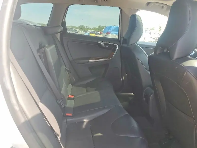 2017 VOLVO XC60 T5 INSCRIPTION  