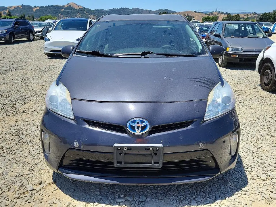 2012 TOYOTA PRIUS THREE  