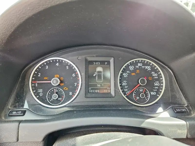 2017 VOLKSWAGEN TIGUAN WOLFSBURG  
