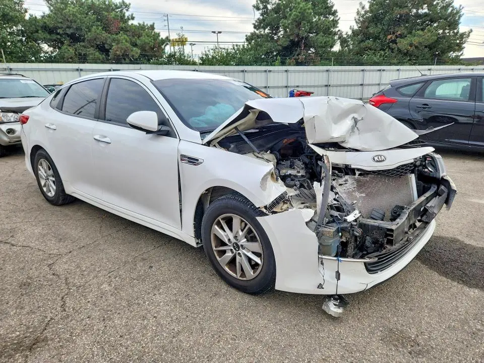 2016 KIA OPTIMA LX  