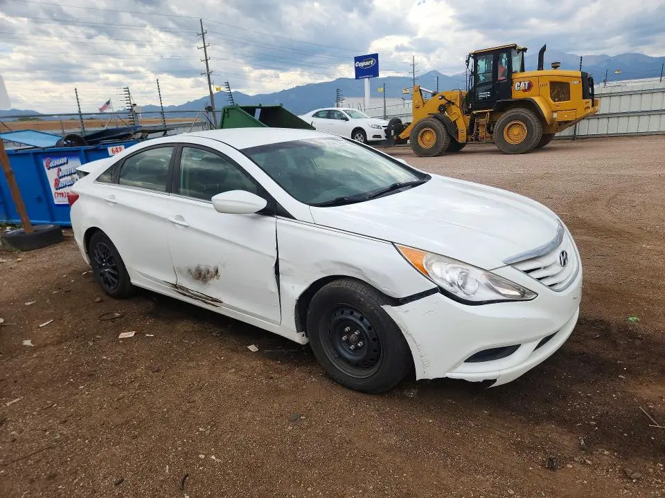2012 HYUNDAI SONATA GLS  