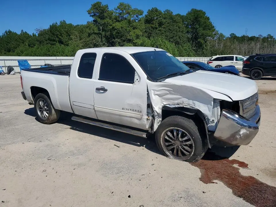 2013 CHEVROLET SILVERADO C1500 LT  