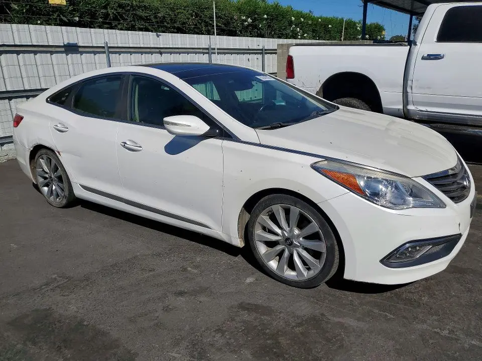 2015 HYUNDAI AZERA LIMITED  