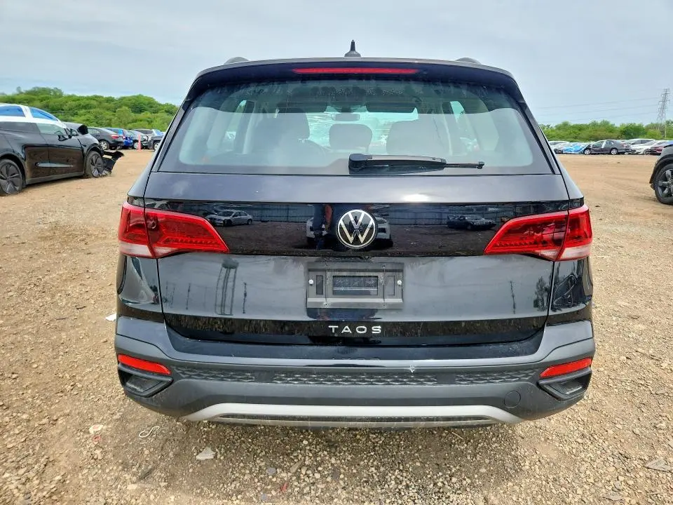 2024 VOLKSWAGEN TAOS S  