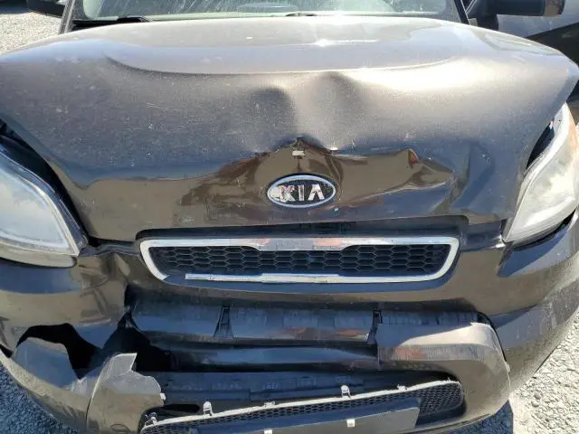2011 KIA SOUL +  