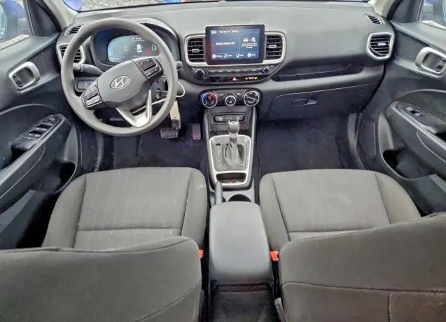 2023 HYUNDAI VENUE SE  