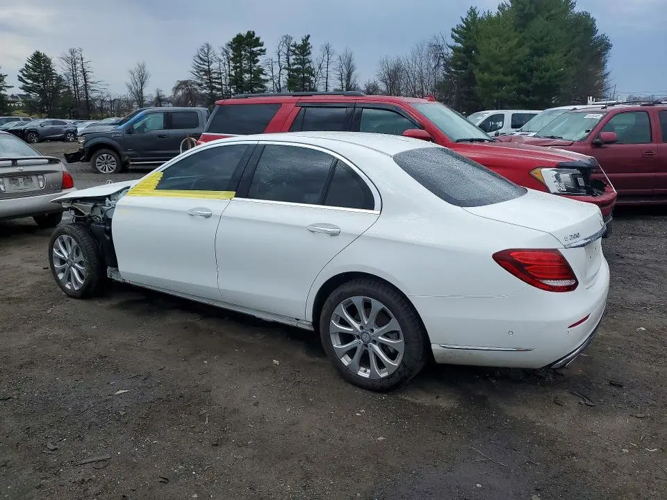 2017 MERCEDES-BENZ E 300 4MATIC  