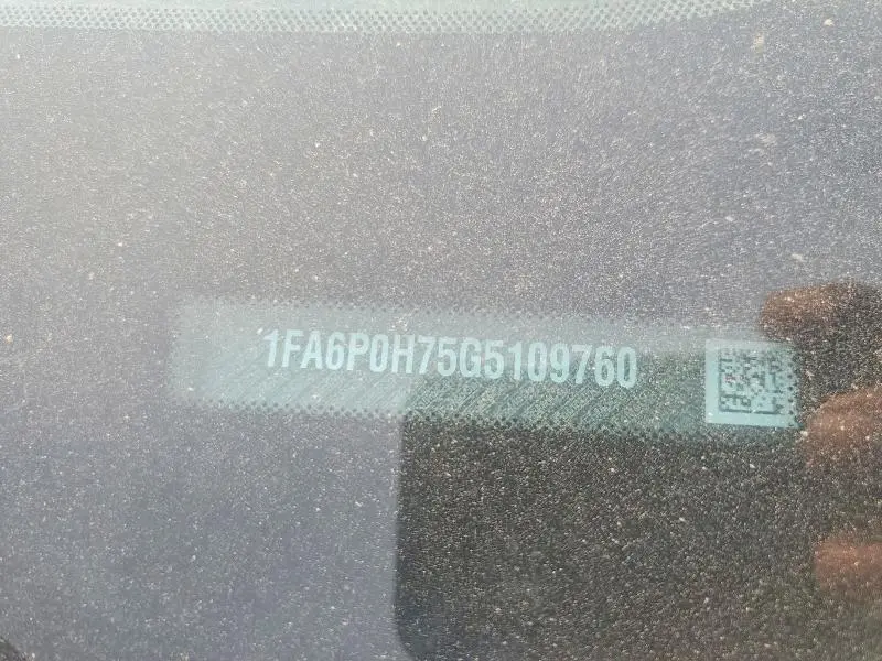 2016 FORD FUSION SE  