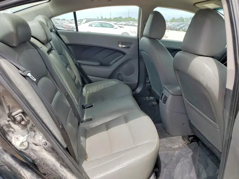 2018 KIA FORTE EX  