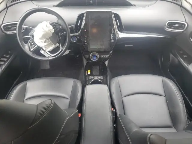 2022 TOYOTA PRIUS PRIME LE  