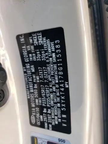 2011 KIA SORENTO BASE  