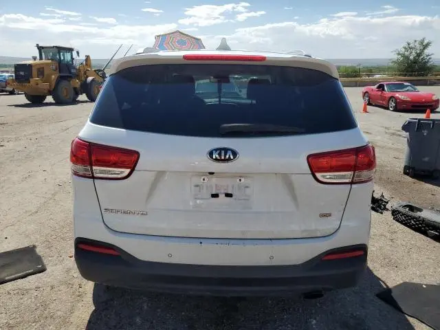 2017 KIA SORENTO LX  