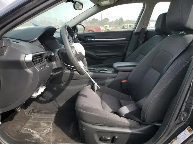 2022 NISSAN ALTIMA SV  