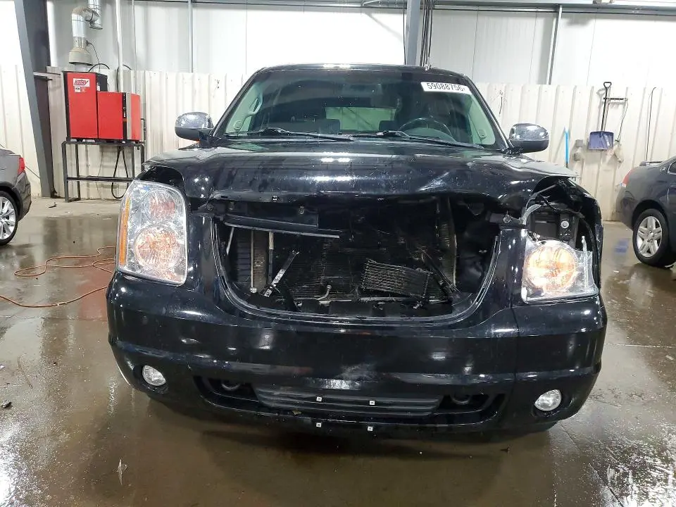 2014 GMC YUKON XL K1500 SLT  
