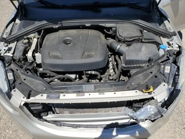 2017 VOLVO XC60 T5 INSCRIPTION  