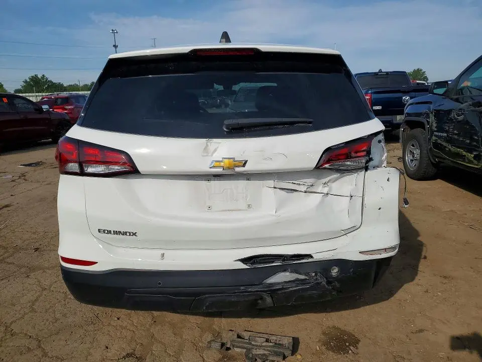 2024 CHEVROLET EQUINOX LS  