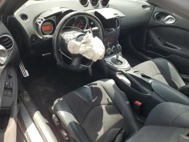 2010 NISSAN 370Z   