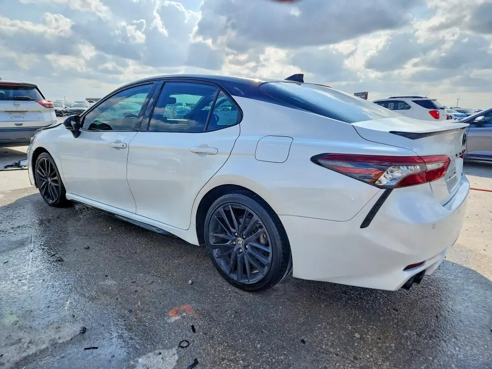 2021 TOYOTA CAMRY XSE V6  