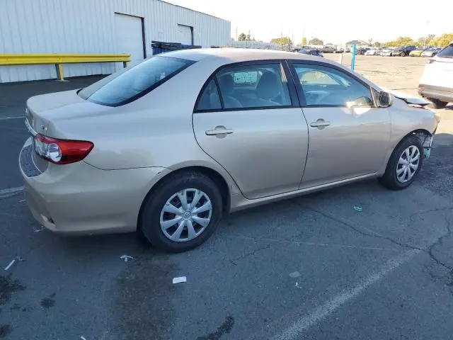 2011 TOYOTA COROLLA BASE  